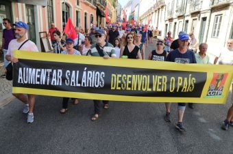 20221004Aumentar salarios manif 7 Jul
